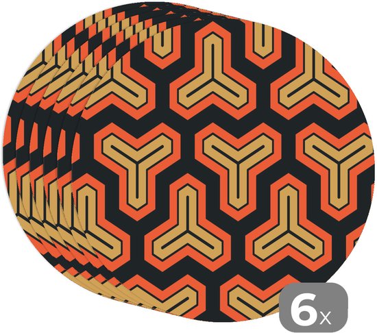 Pile de 6 sets de table ronds avec un motif géométrique noir, doré et orange.