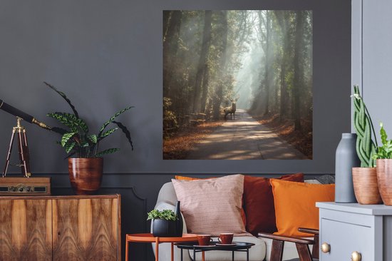 Sticker Muursticker Cerf - Cerf sur le chemin des inbos - 100x100 cm - Film adhésif autocollant - Sticker mural repositionnable XXL /