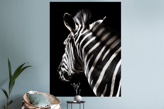 Sticker Muursticker Animaux - Gros plan de zèbre sur fond noir - 120x160 cm - film autocollant - sticker mural repositionnable XXL /