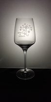 Wijnglas - glas - bruidspaar - huwelijk - huwelijks cadeau - uniek cadeau - wijnglas met naam - bruiloft - glas gravering - glas voor bruidspaar - bedankje gasten - ceremoniemeester