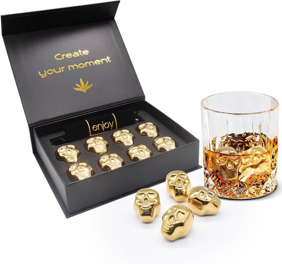 Catrinaz® Whiskey Stenen Set 8 Stuks - Gouden Skull Whiskey Stones - Inclusief IJstang en Fluwelen Zak - Luxe Giftbox