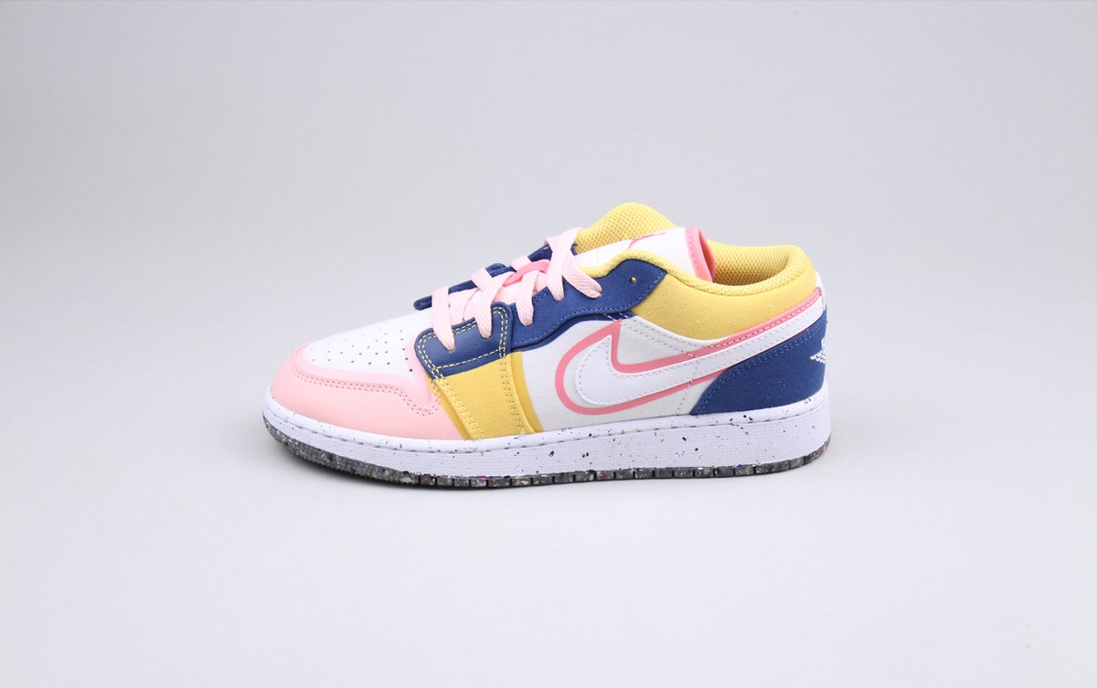 Jordan 1 Low Multi Canvas Kinderen maat 37.5 bol