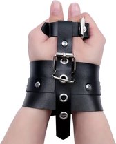 LekkerStout® Verstelbare Handboeien | Kunst Lederen Bondage Set | BDSM SM Accessoire | Zwart