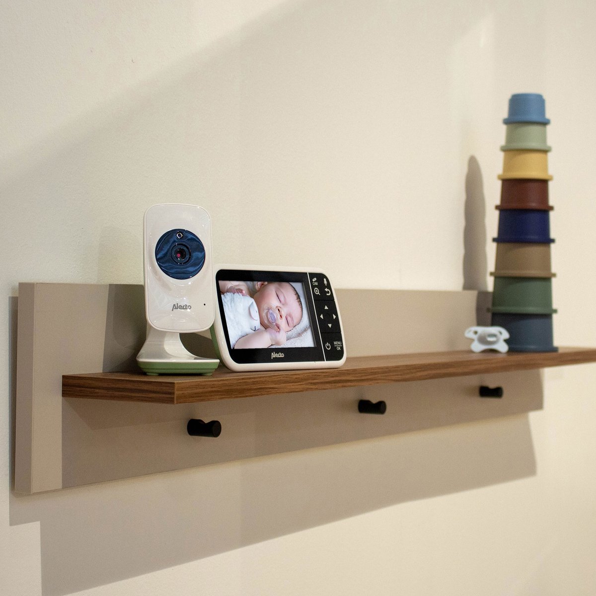Afbeelding 2 van Alecto DVM149GN - Babyfoon met camera - Temperatuurweergave - Wit-Groen