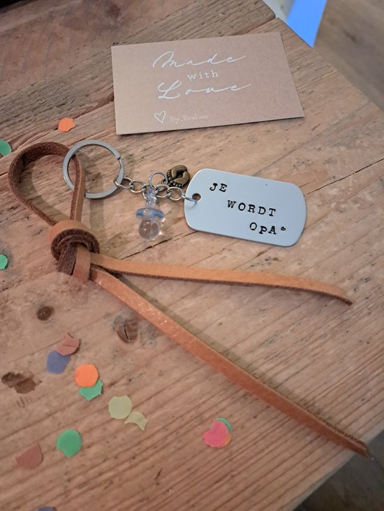 By_Evelien Stoere Sleutelhanger Je wordt OPA - Geboorte aankondiging - Origineel - Mommy to Be 2024 - Baby - Graveren - papa - stoer