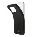 Coque de téléphone noire et flexible avec découpes pour l'appareil photo et les boutons.