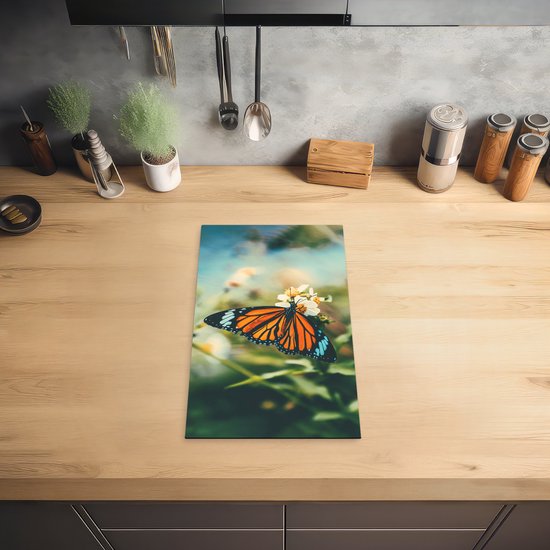 KitchenYeah® Inductie beschermer 30x52 cm - Vlinder - Bloemen - Tuin - Kookplaataccessoires - Afdekplaat voor kookplaat - Inductiebeschermer - Inductiemat - Inductieplaat mat
