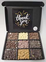 Chocolade Callets Proeverij Pakket met Mystery Card 'Thank You' met persoonlijke (video) boodschap | Chocolademelk | Chocoladesaus | Verrassing box Verjaardag | Cadeaubox | Relatiegeschenk | Chocoladecadeau