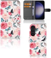 Smartphone Hoesje Geschikt voor Samsung Galaxy S24 Flipcase Cadeautjes voor Moederdag Butterfly Roses