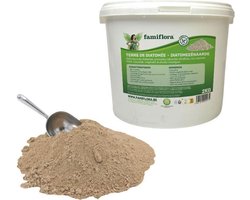 Famiflora Diatomeeënaarde 2kg - Natuurlijk poeder - Voor kippenhok & tuin - Drooghoudend
