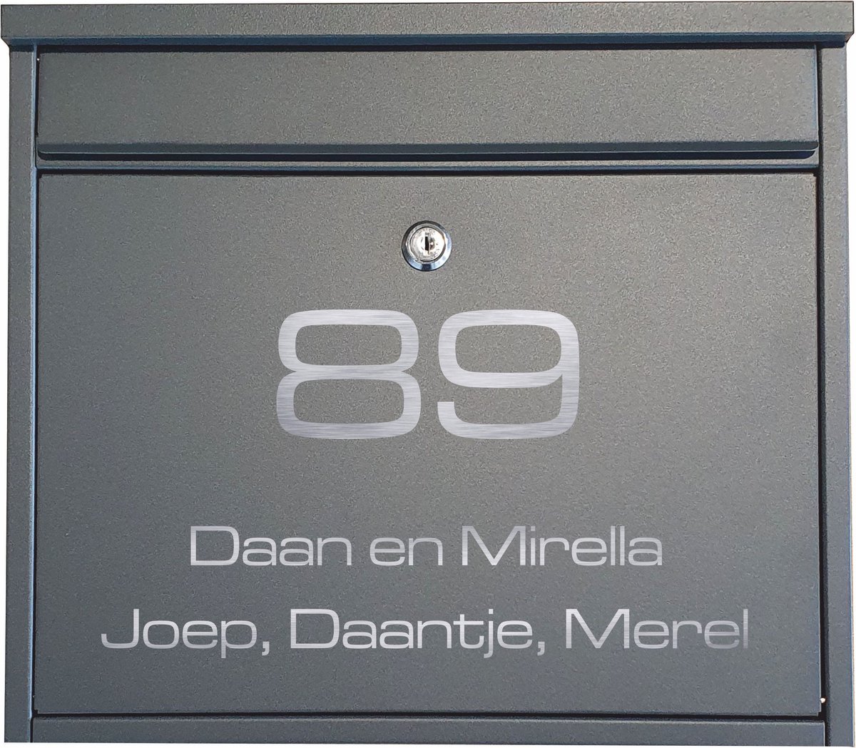 Nambo Brievenbus Antraciet Brievenbus met naam en huisnummer brievenbus type 130 bol Nambo Brievenbus Antraciet Brievenbus met naam en huisnummer brievenbus type 130 bol