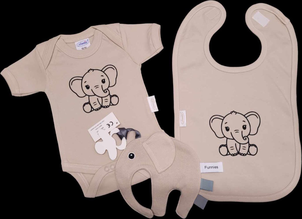 Goedkoopste Kraamcadeau -zand - olifant - slab - speendoek - romper - maat 50/56.