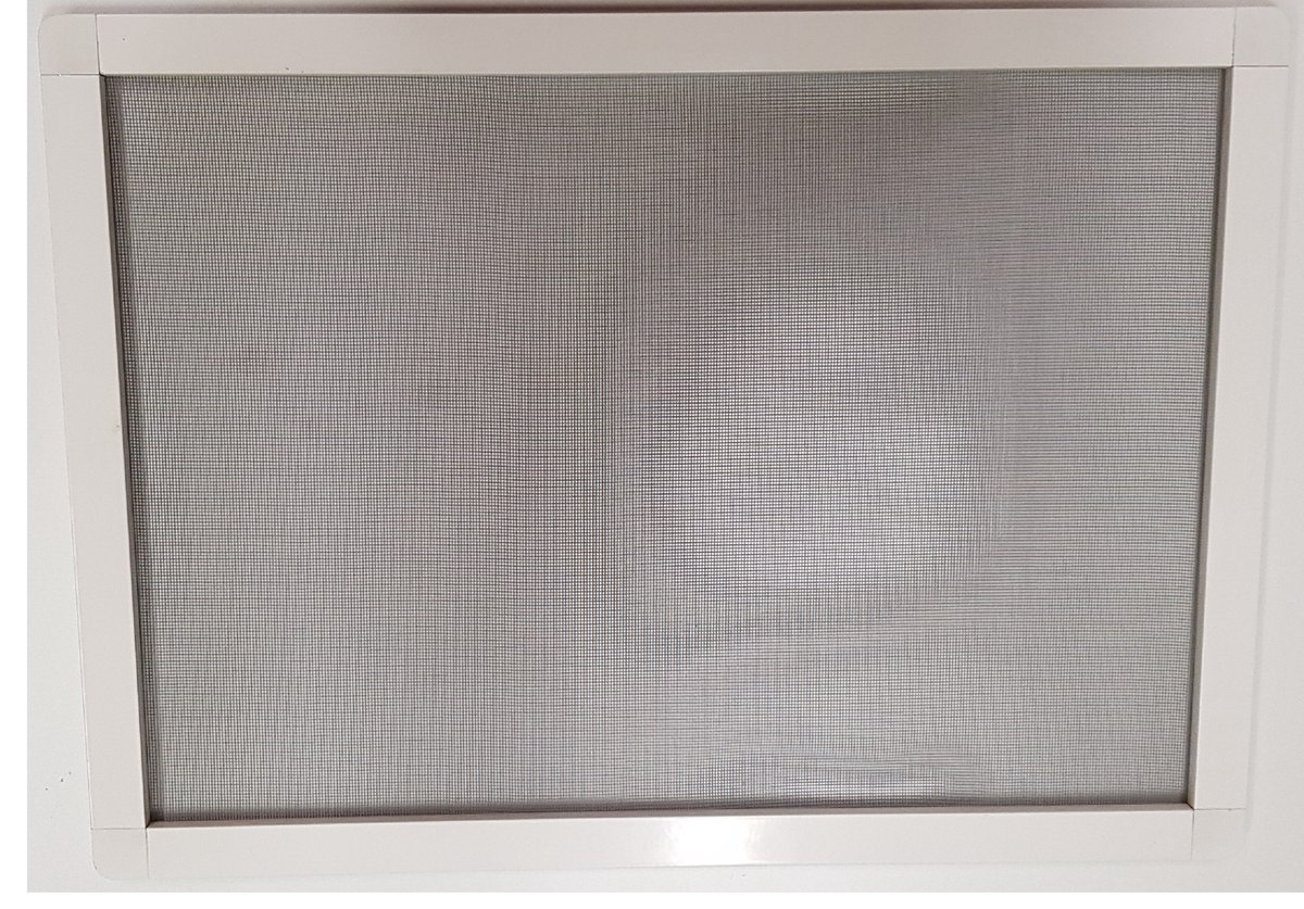 Bouwpakket voorzethor - grijs gaas - wit - maximum 50 x 50 cm [kleiner te maken] - Inzethor - inclusief bevestiging - Voor naar buiten draaiende ramen