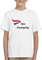 Koningsdag - Kinder T-shirt - Oranje feest - witte t-shirt - Maat 146 - T-shirt leeftijd 11 tot 12 jaar - Grappige teksten - Koningsdag Cadeau - T-Shirt cadeau - Quotes - verjaardag - Nederlandse vlag