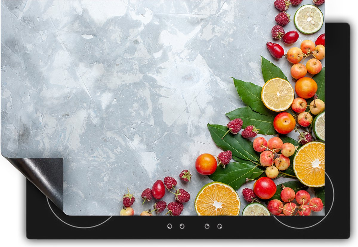 Chefcare Inductie Beschermer Fruit op Grijze Marmer - 95x55 cm - Afdekplaat Inductie - Kookplaat Beschermer - Inductie Mat