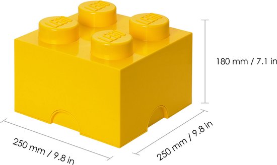 Gele Lego opbergbox met 4 noppen en afmetingen 25x25x18 cm.