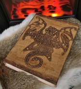 Handgemaakte Leren Notitieboek met Draak en Pentagram (hxbxd) ca. 20cm x 15cm x2,5cm
