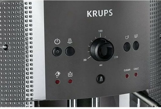 Close-up van het bedieningspaneel van een Krups volautomaat.