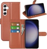Samsung Galaxy S24 Hoesje - MobyDefend Kunstleren Wallet Book Case (Sluiting Voorkant) - Bruin - GSM Hoesje - Telefoonhoesje Geschikt Voor Samsung Galaxy S24