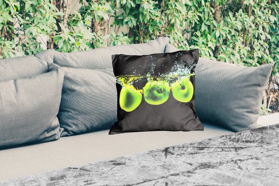 Buitenkussen - Appels - Fruit - Water - Zwart - Groen - 45x45 cm - Weerbestendig
