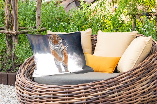 Buitenkussens - Tuin - Tijger - Landschap - Sneeuw - Winter - Dieren - 50x30 cm