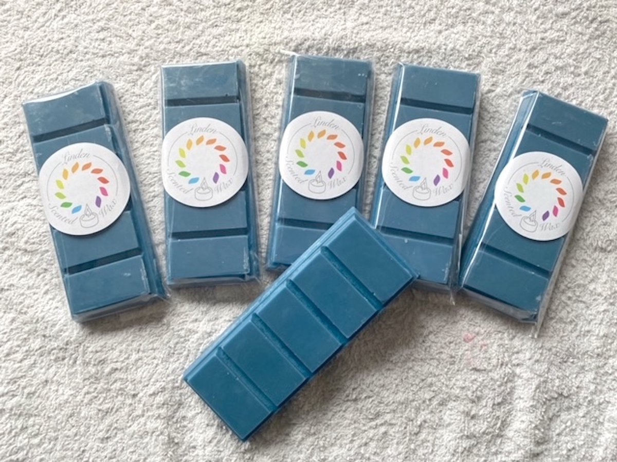 Linden Waxmelts SWEATER WEATHER waxmelt - Linden - handgemaakt - 100% sojawax - aromatic - voor geurbrander - huisparfum blauw