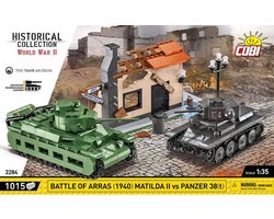 foto van COBI Battle of Arras 1940 Matilda II vs Panzer 38 - COBI-2284