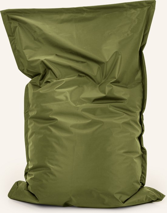 Olijfgroene zitzak van robuust nylon, 100 x 150 cm.