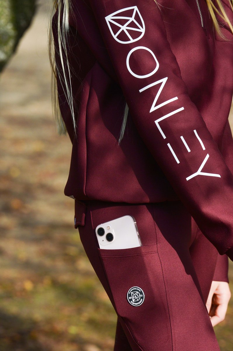 Donley winter paardrijbroek rood comfortabel full grip mt 26 tm 44 winter rijbroek lekkere warme paardrijbroek bordeaux rood