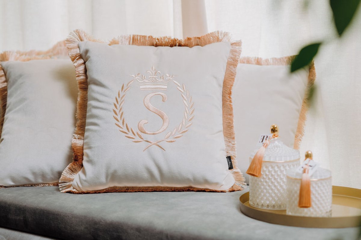 Embroidered pillow / personalised pillow / monogram pillow / decorative cushion 40x 40 beige velvet letter S