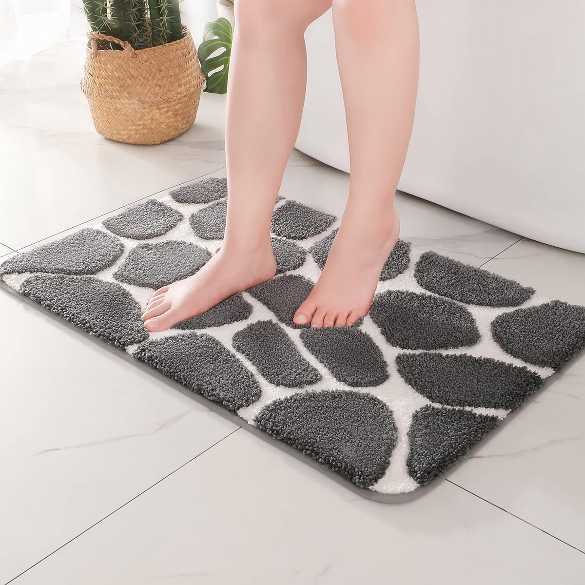 Microvezelbadmat, antislip, 50 x 80 cm, zacht badkamertapijt, geplaveide badmat, douchemat voor badkamer, slaapkamer en woonkamer, groenachtig grijs en wit