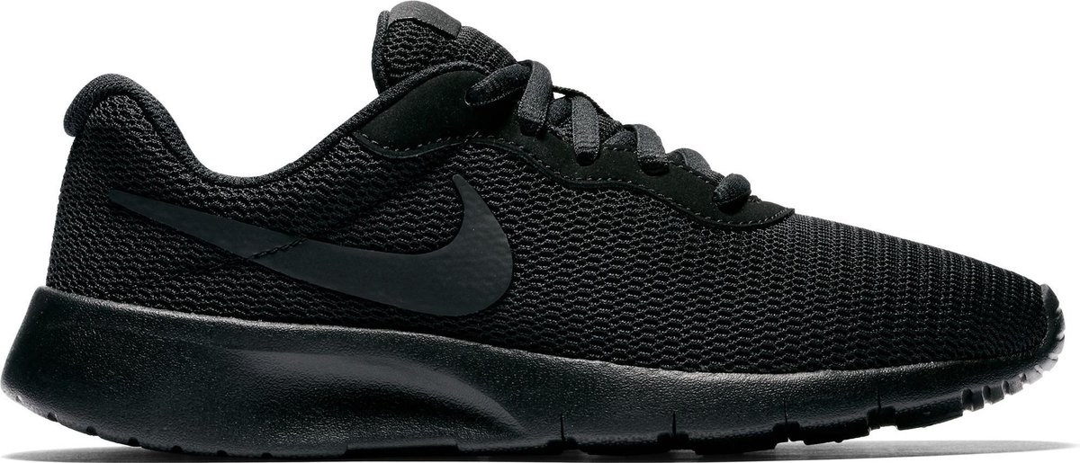nike tanjun zwart