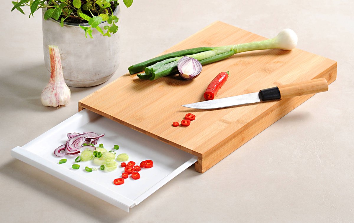 Kesper - Saladekommenset, incl. slabestek, materiaal: kunststof (PP), bamboe, afmetingen: D 24 x H 13 cm, kleur: zwart, bruin - 58470 Kesper - Saladekommenset, incl. slabestek, materiaal: kunststof (PP), bamboe, afmetingen: D 24 x H 13 cm, kleur: zwart, bruin - 58470