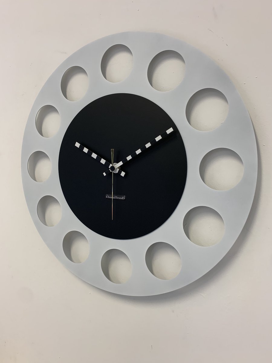 ChantalBrandO Wandklok OLYMPIA Black & White XL Modern Design