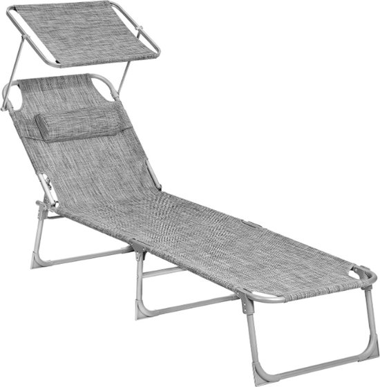 Shop bij HEMA 'n draagbare strandmat- en stoel in één voor €17,50