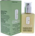 Fles en doosje Clinique Dramatically Different Moisturizing Lotion+ met pomp, voor zeer droge tot gecombineerde huid, 125 ml.