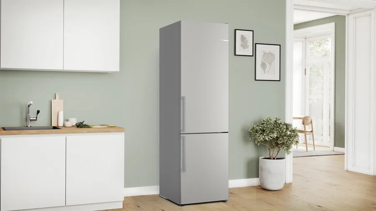 Bosch Serie 4 KGN392IDT koel-vriescombinatie Vrijstaand 363 l D Zilver