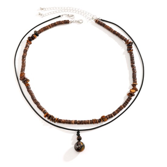 Klassieke herenketting van waxdraad met houten en tijgeroog kralen, met een ronde tijgeroog hanger.