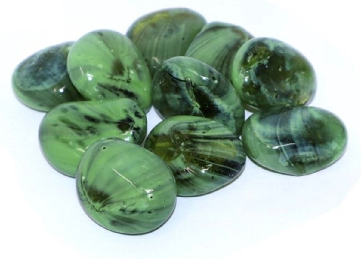Concorde Decoratie/hobby stenen/kiezelstenen - edelstenen kleuren groen - 250 gram / 2 a 3 cm - klein formaat