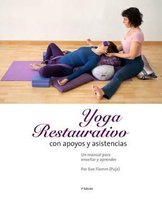 Yoga Restaurativo con apoyos y asistencias