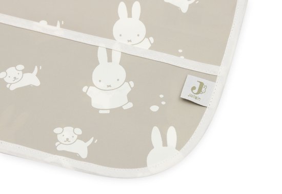 Jollein x Nijntje Slab Waterproof Met Mouw Miffy&Snuffy - Olive Green van Jollein — afbeelding 3