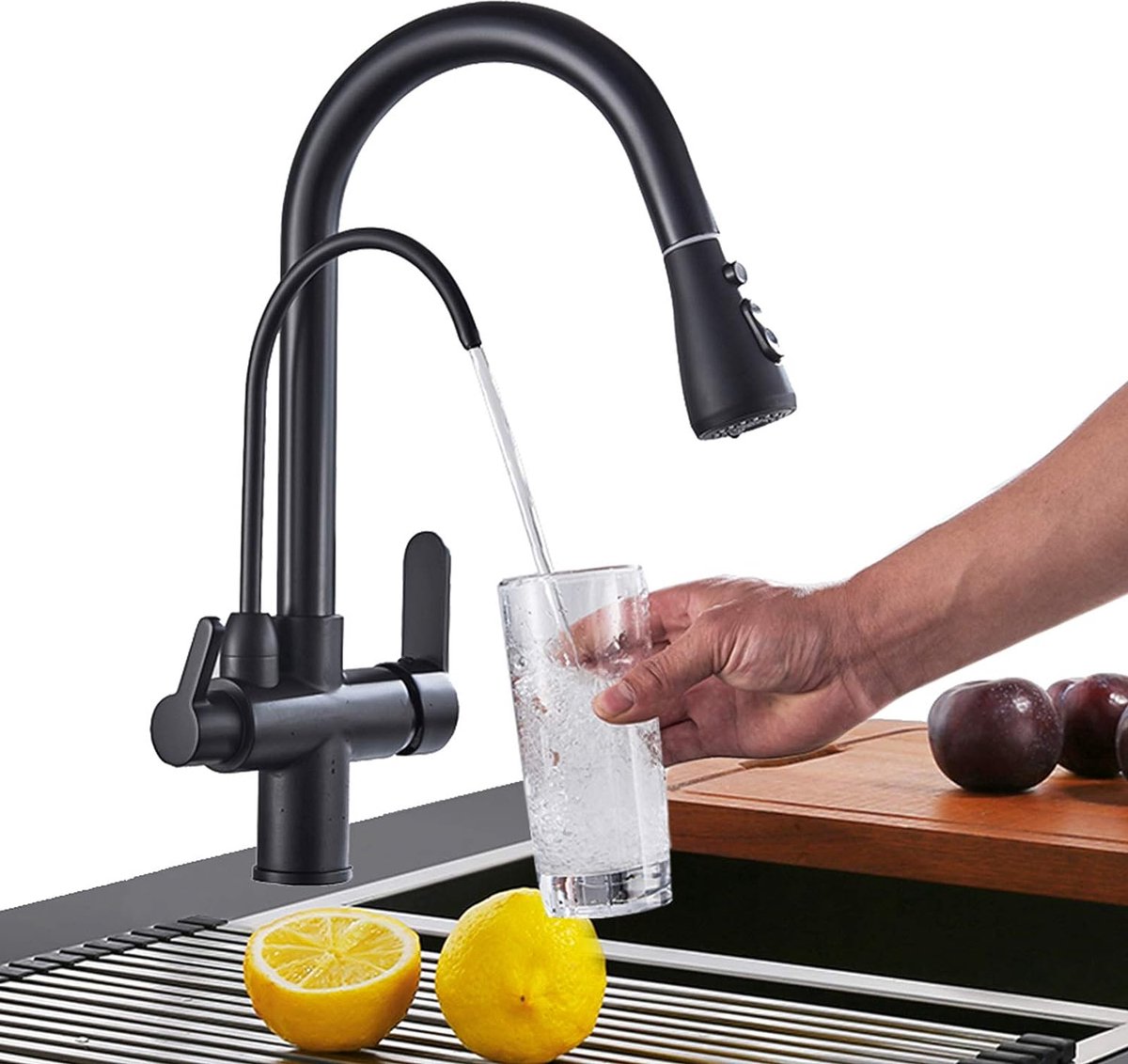 Le robinet de cuisine F-18 INOX brossé EauSource intégrant une conduite  séparée pour l’eau filtrée – Eau de source