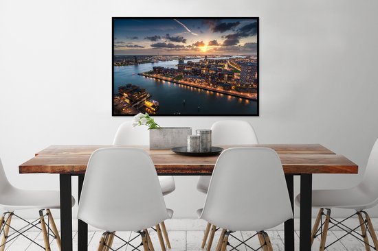 Image encadrée - Cadre photo Sunset over Rotterdam noir sans passe partout 90x60 cm - Affiche encadrée (Décoration murale salon / chambre)