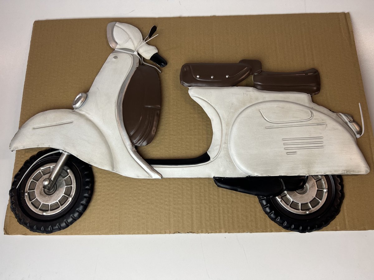Metalen wandbord Vespa wit 60 cm.