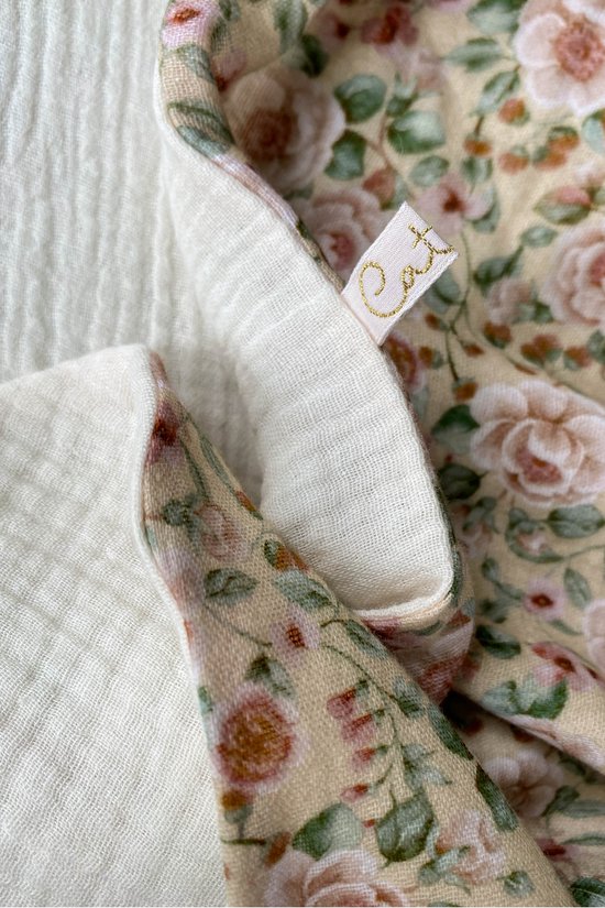 Cateu Rosie Baby Omslagdoek Beige/Crème Mini - Wikkeldeken - Badcape - Hydrofiele Doek van CAT — afbeelding 2
