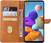 Smartphonica Samsung Galaxy A21 kunstleren hoesje met lipje en pashouders – Bruin / Kunstleer / Book Case geschikt voor Samsung Galaxy A21