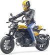 Scrambler Ducati Full Throttle met chauffeur van Bruder