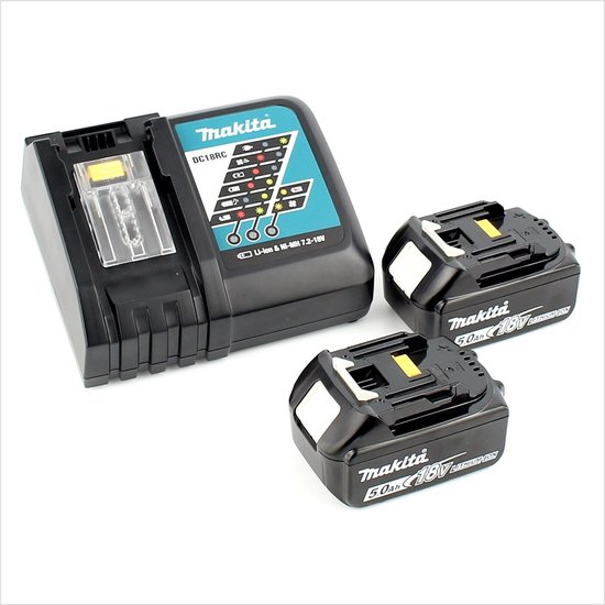 Chargeur de batterie Makita noir DC18RC avec deux batteries 18V 5.0 Ah.