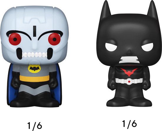Een Bitty Pop! Batman Beyond en een Bitty Pop! versies van een robotachtige Batman.