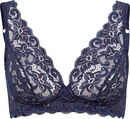 Miss Mary of Sweden Smooth Lacy – T-shirtbeha zonder beugel met steunende cup 85D Wit Miss Mary of Sweden Smooth Lacy – T-shirtbeha zonder beugel met steunende cup 85D Wit